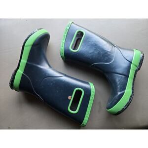BOGGS Rain Boots Youth Girl Boy Size 2 Navy Blue & Green Outdoor Waterproof